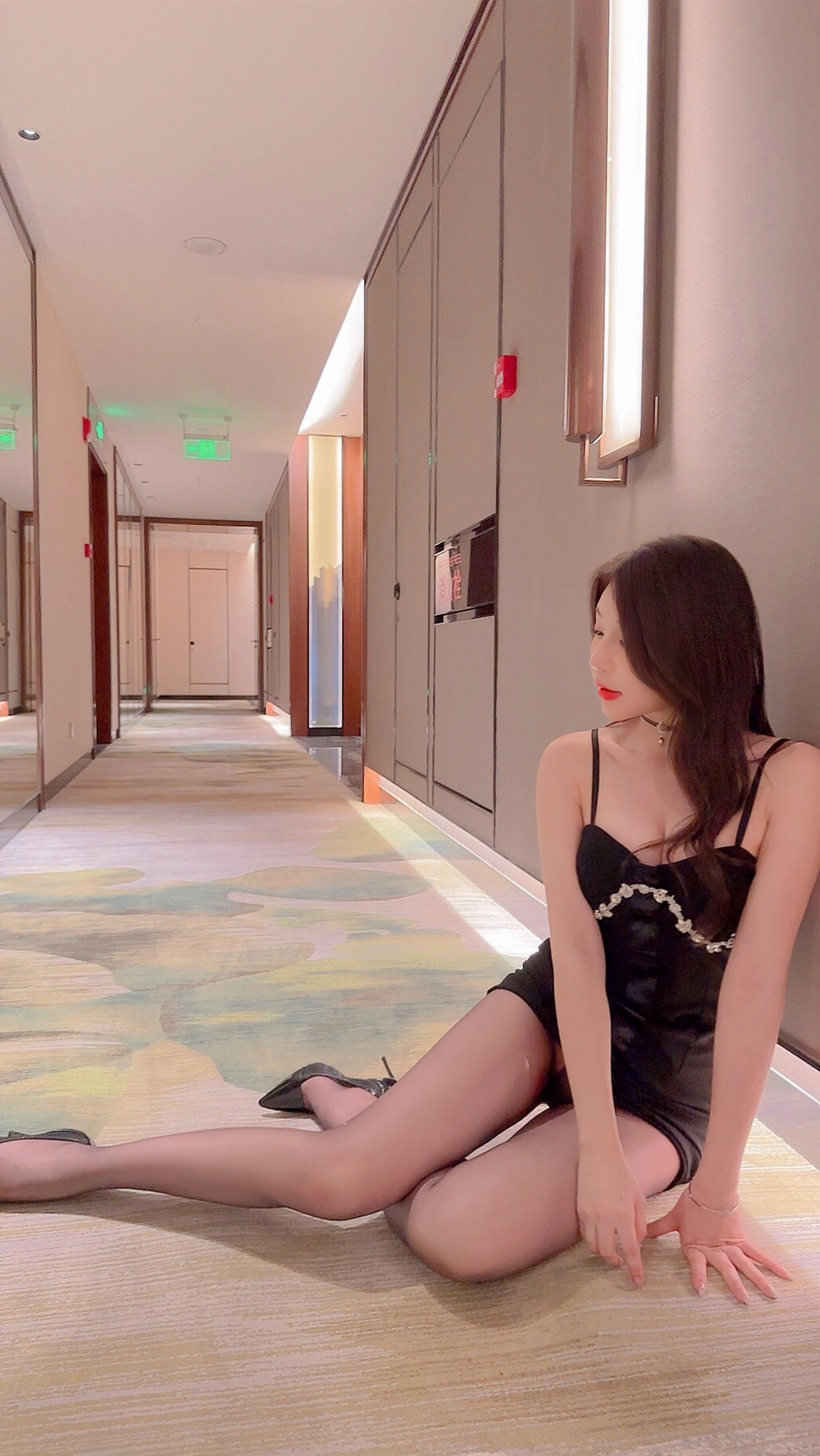 徐莉芝Booty - NO.004 长腿丝诱 1
